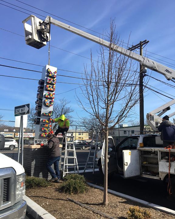 Today’s installation : The Mill Creek Gardens Pylon in Jersey City when up! #pylon…